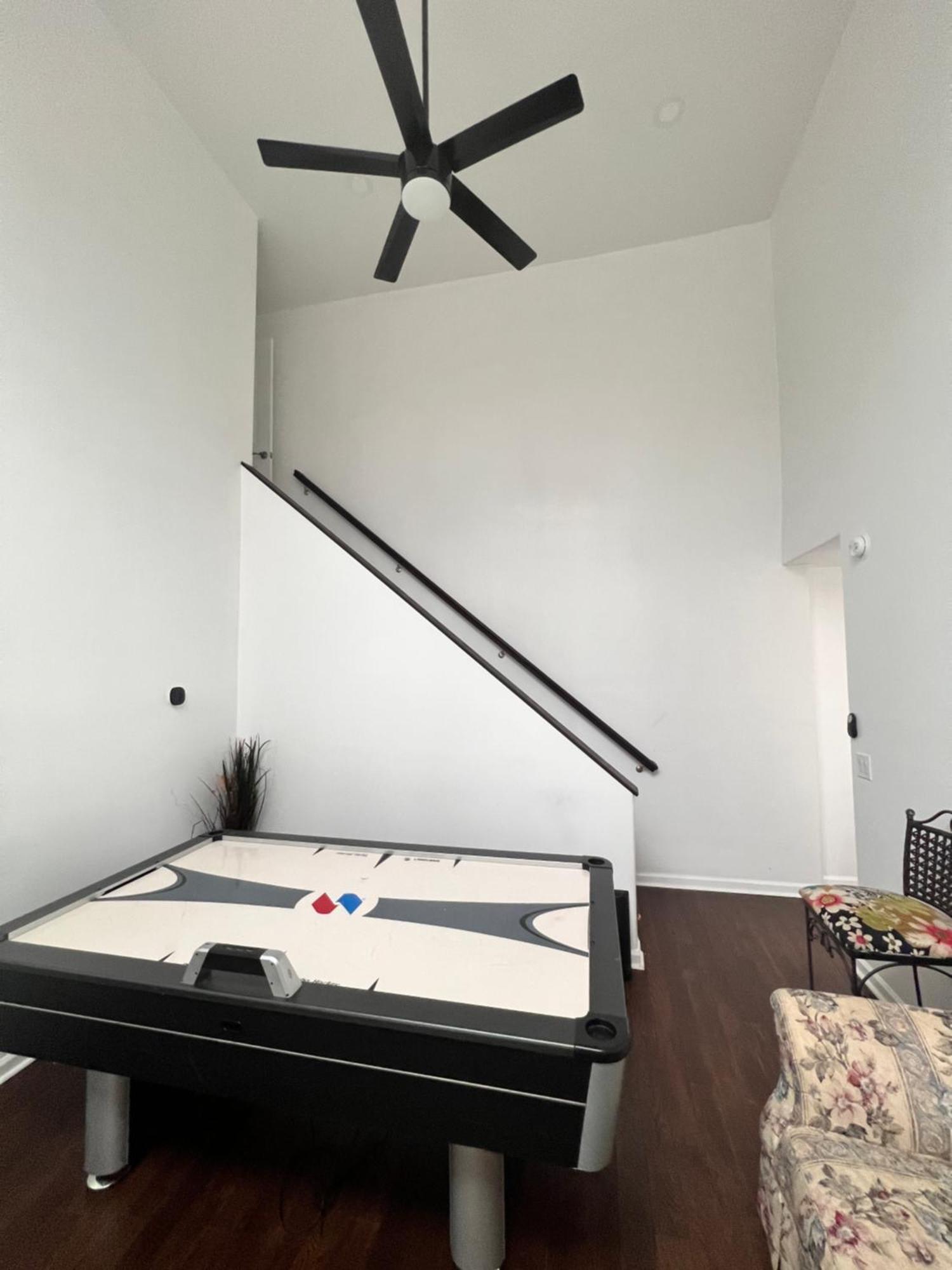 The Getaway House Atl Budget Room Carrollton Εξωτερικό φωτογραφία
